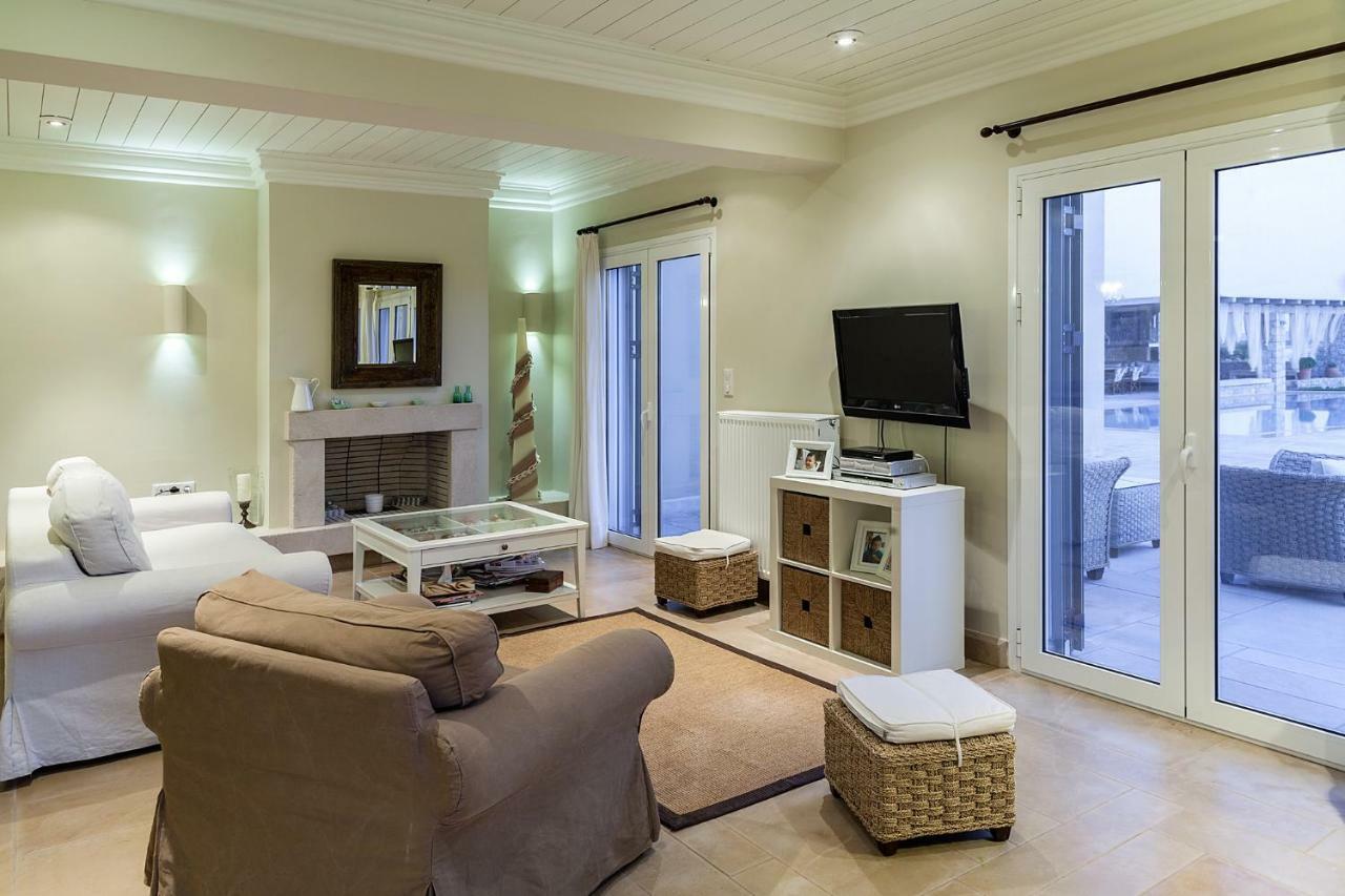 פורטו הלי Villa Marina מראה חיצוני תמונה